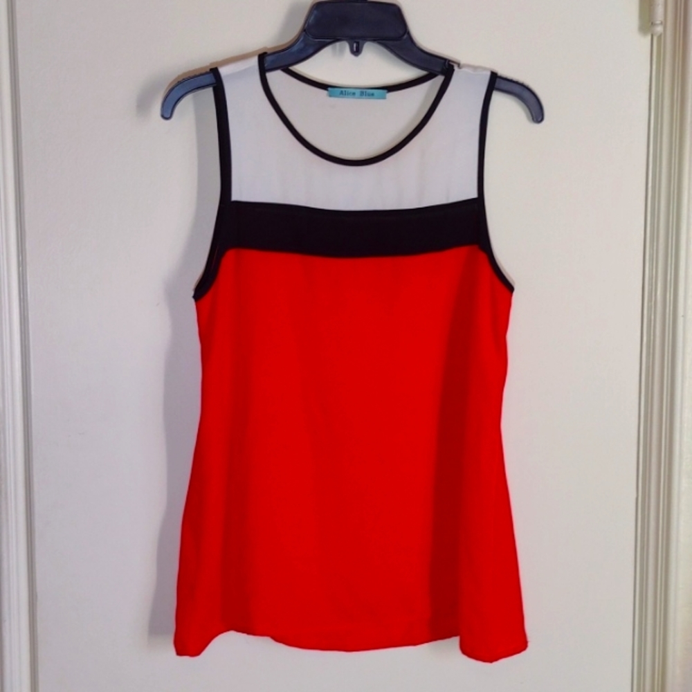 Modern sleeveless color block blouse